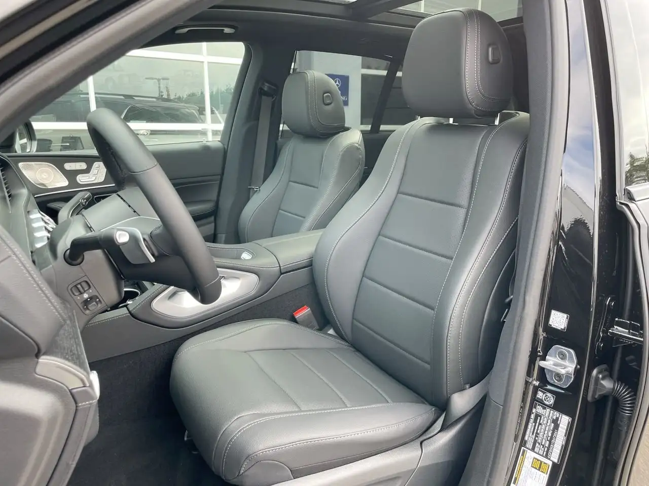 Mercedes-Benz GLE photo Mercedes-Benz GLE
