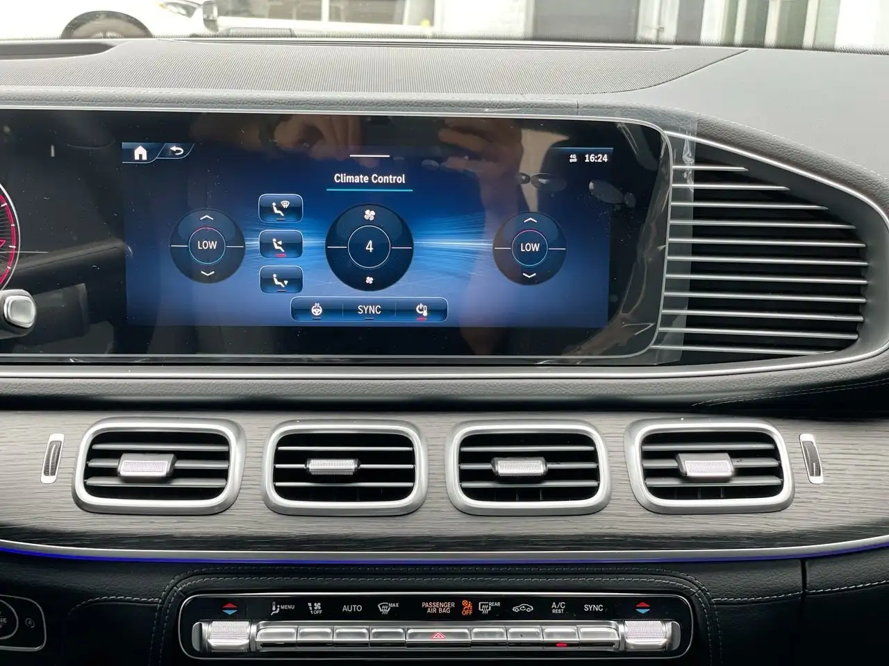 Mercedes-Benz GLE photo Mercedes-Benz GLE