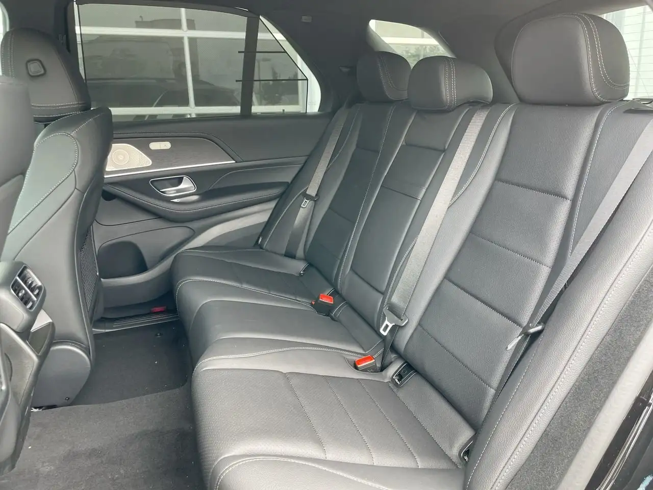 Mercedes-Benz GLE photo Mercedes-Benz GLE