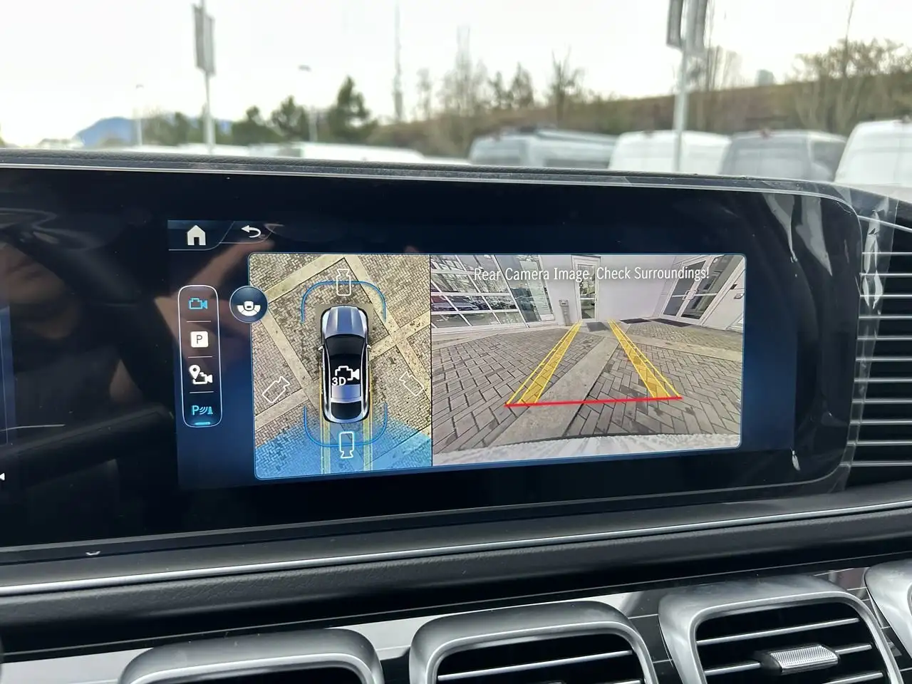 Mercedes-Benz GLE снимка Mercedes-Benz GLE