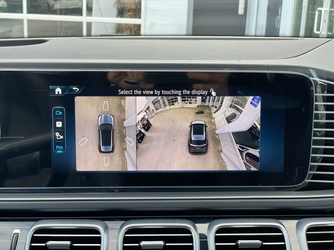 Mercedes-Benz GLE снимка Mercedes-Benz GLE