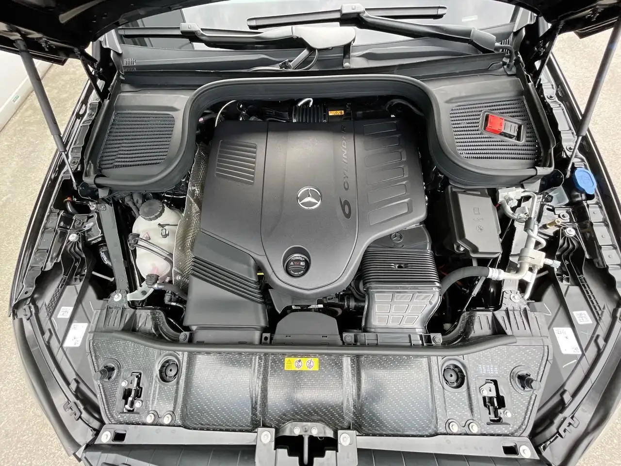 Mercedes-Benz GLE photo Mercedes-Benz GLE