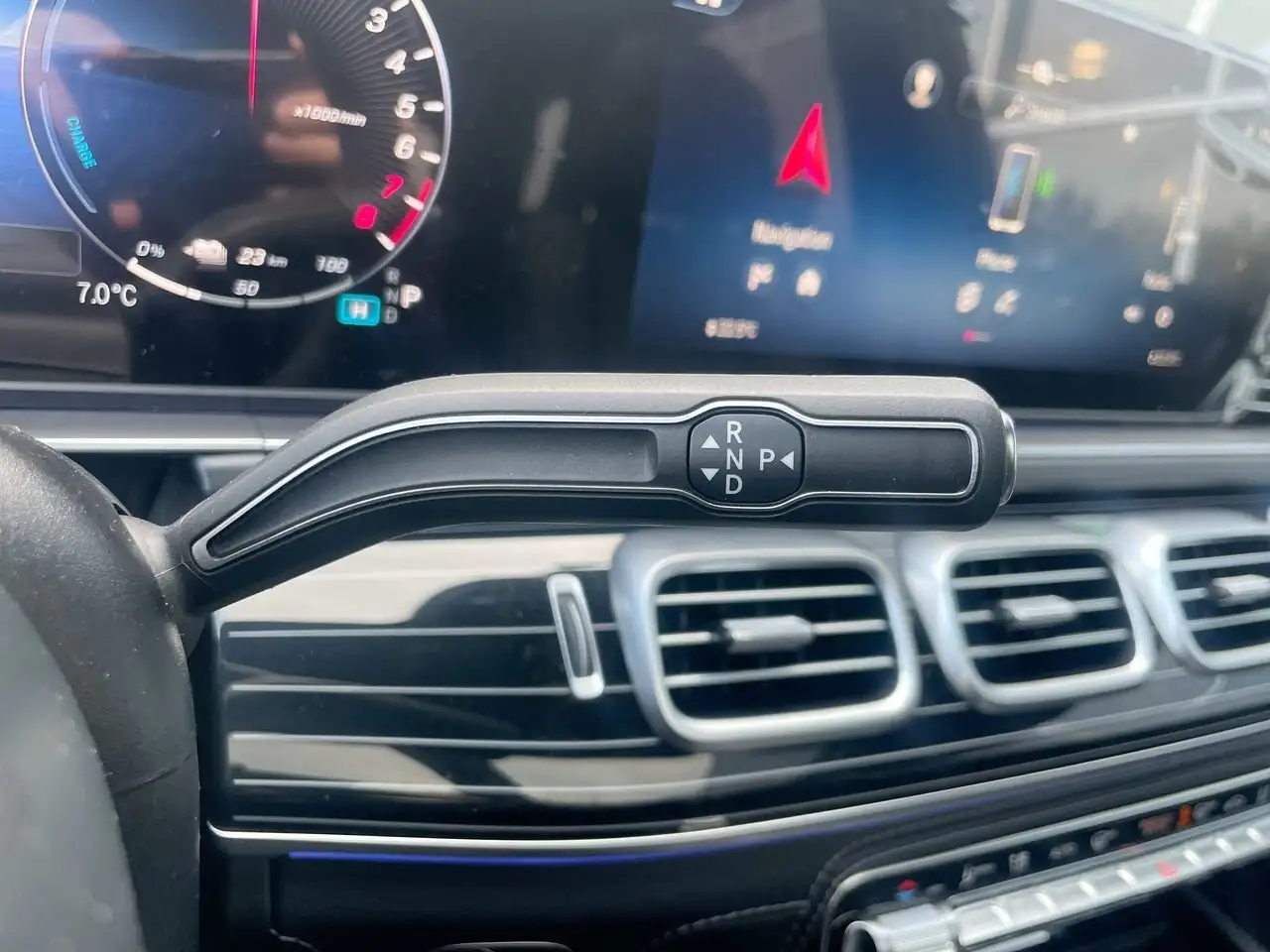 Mercedes-Benz GLE снимка Mercedes-Benz GLE