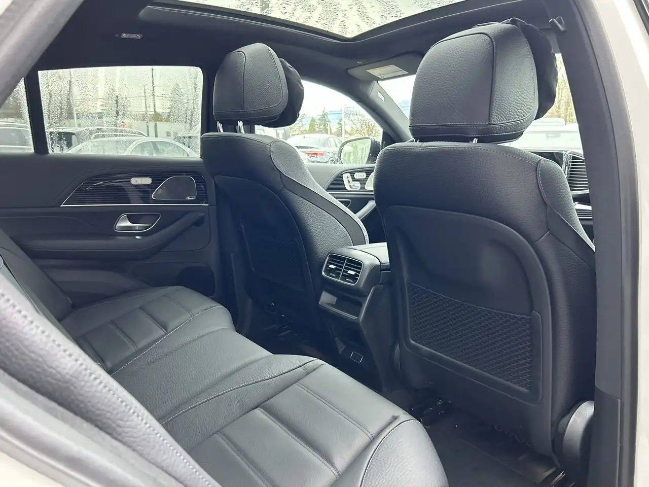 Mercedes-Benz GLE снимка Mercedes-Benz GLE