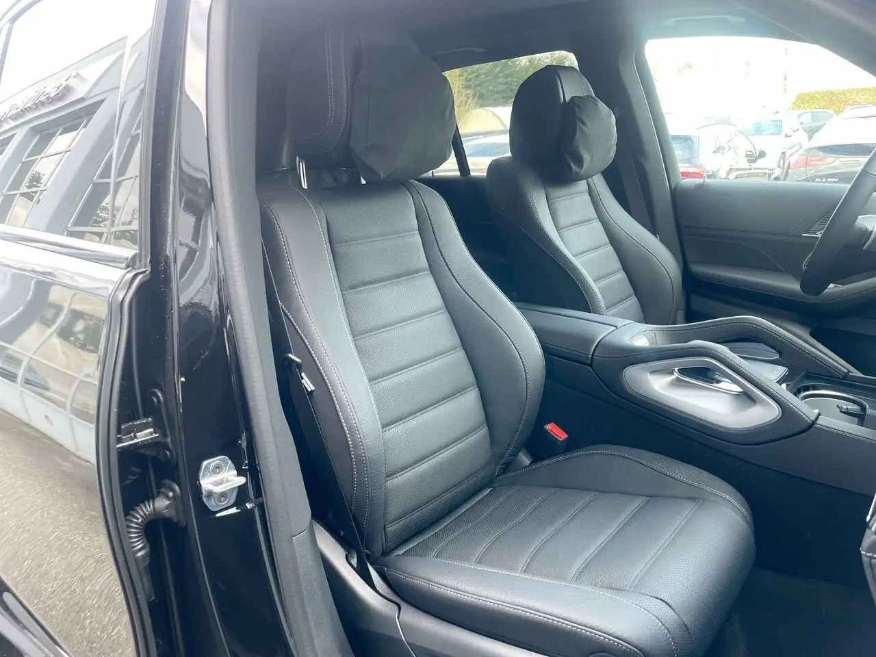 Mercedes-Benz GLE снимка Mercedes-Benz GLE