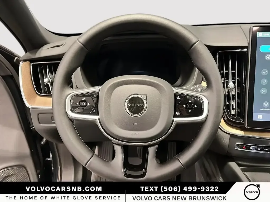 Volvo XC60 снимка Volvo XC60