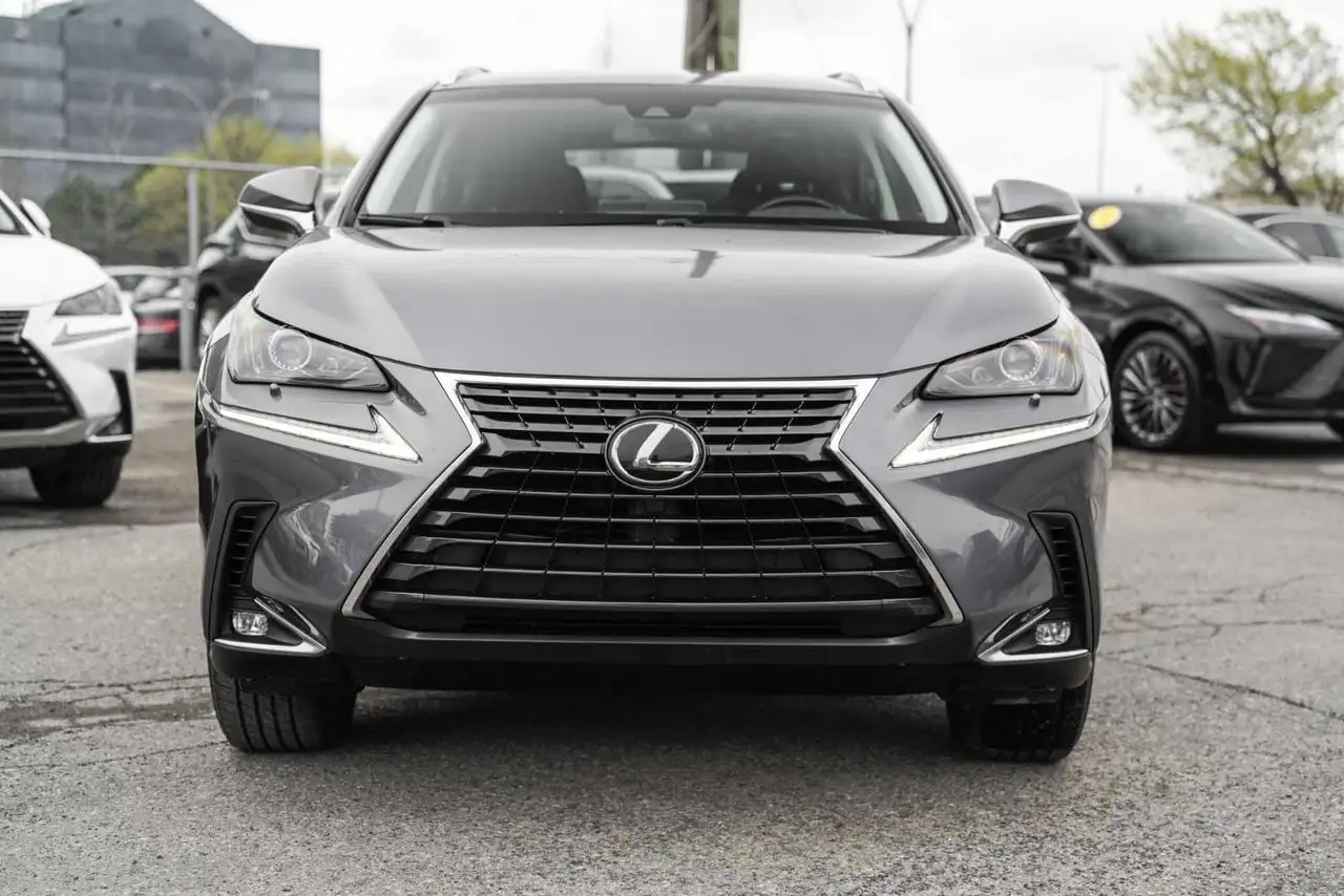 Lexus NX fotografie Lexus NX