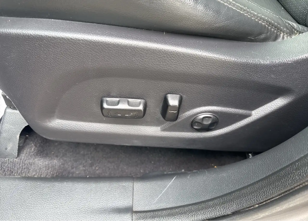 Hyundai SANTA FE снимка Hyundai SANTA FE