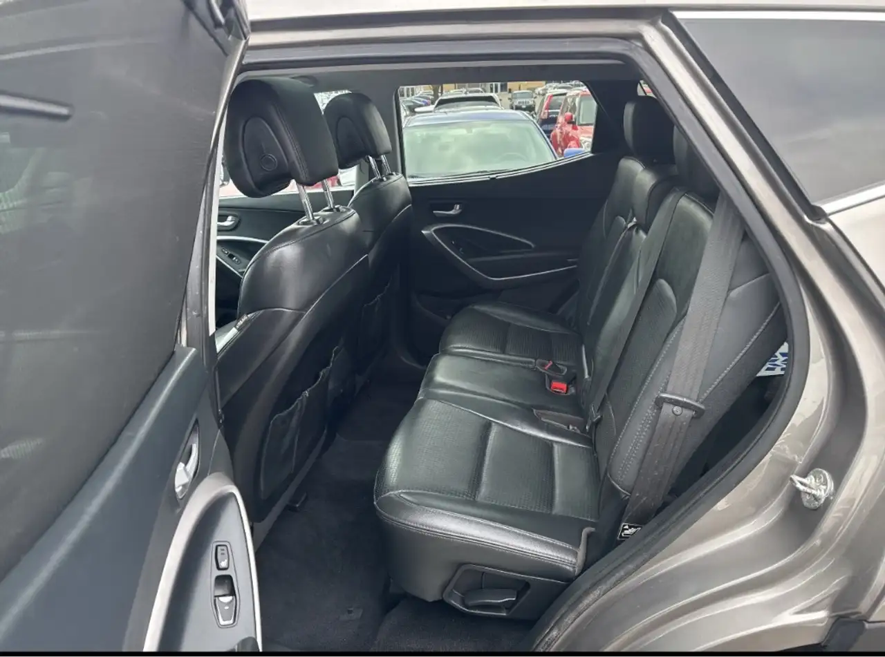 Hyundai SANTA FE снимка Hyundai SANTA FE
