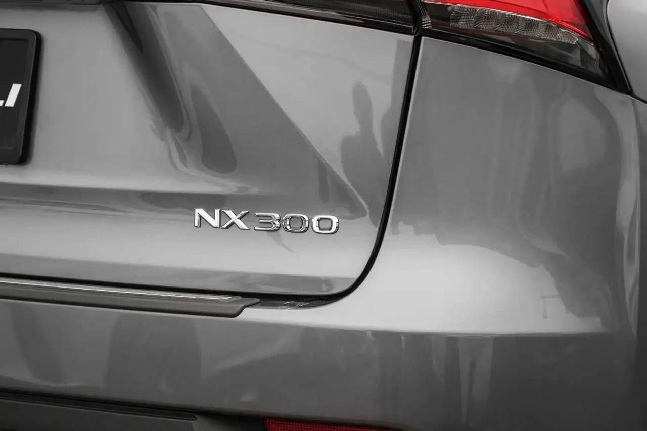 Lexus NX fotografie Lexus NX