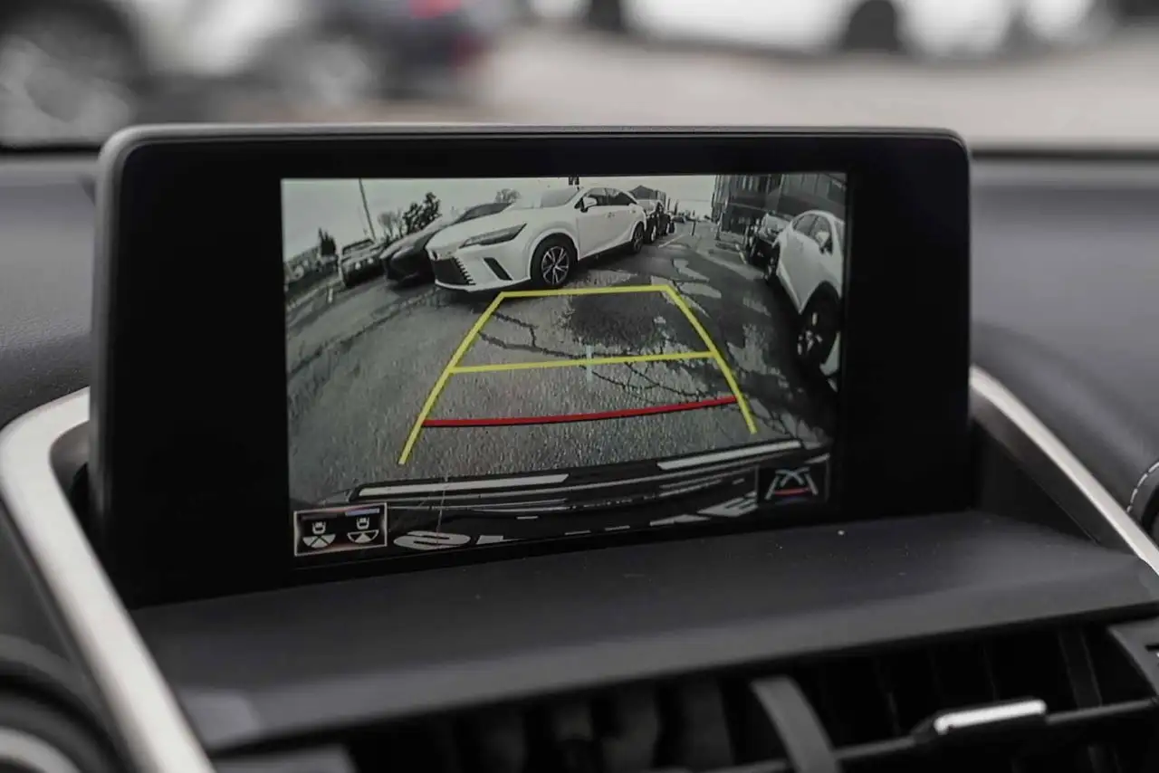 Lexus NX fotografie Lexus NX
