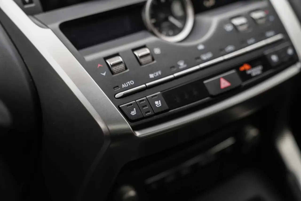 Lexus NX fotografie Lexus NX