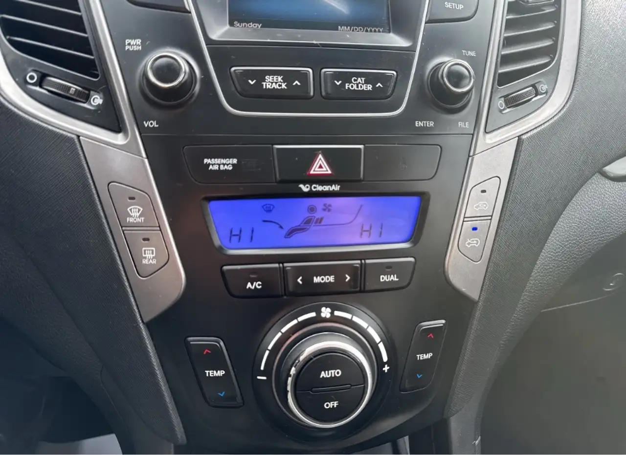Hyundai SANTA FE снимка Hyundai SANTA FE