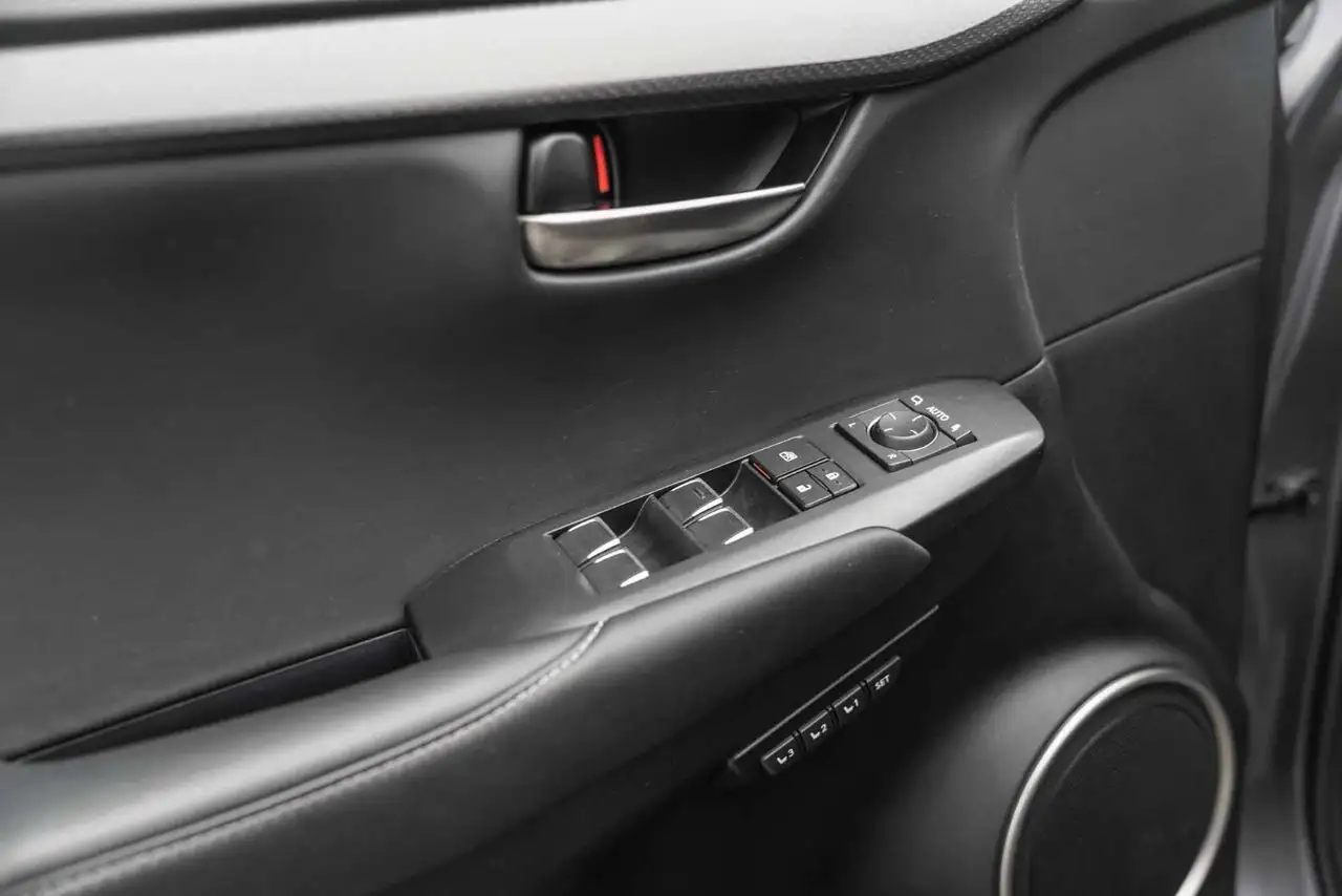 Lexus NX fotografie Lexus NX