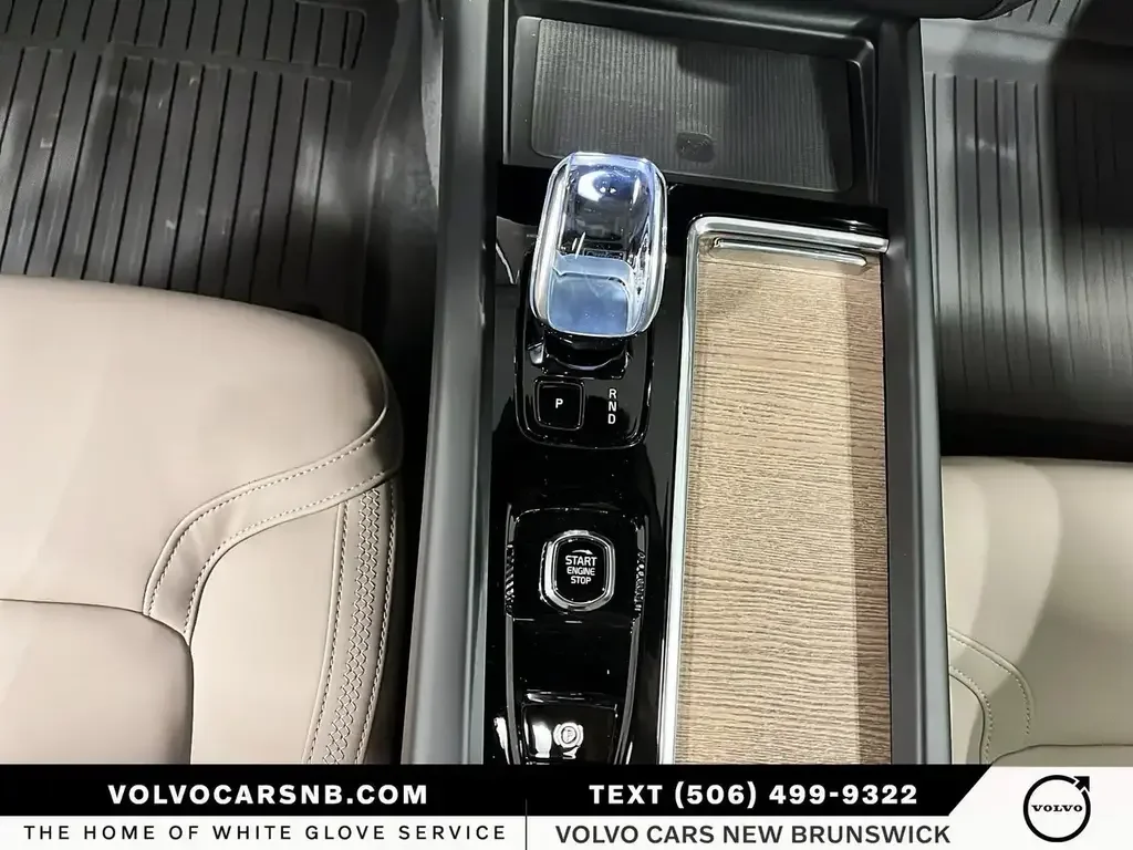 Volvo XC60 снимка Volvo XC60
