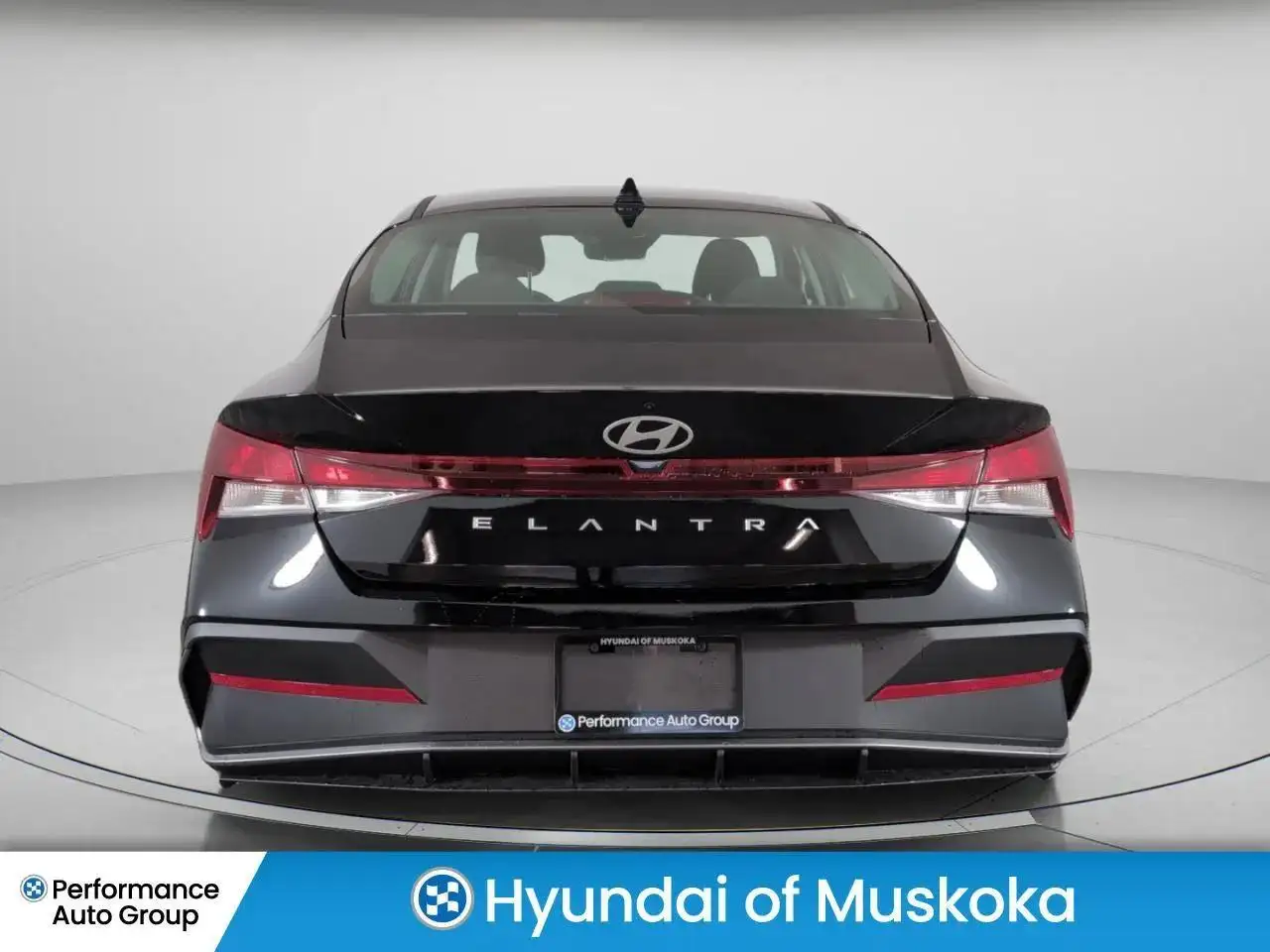 Hyundai ELANTRA снимка Hyundai ELANTRA