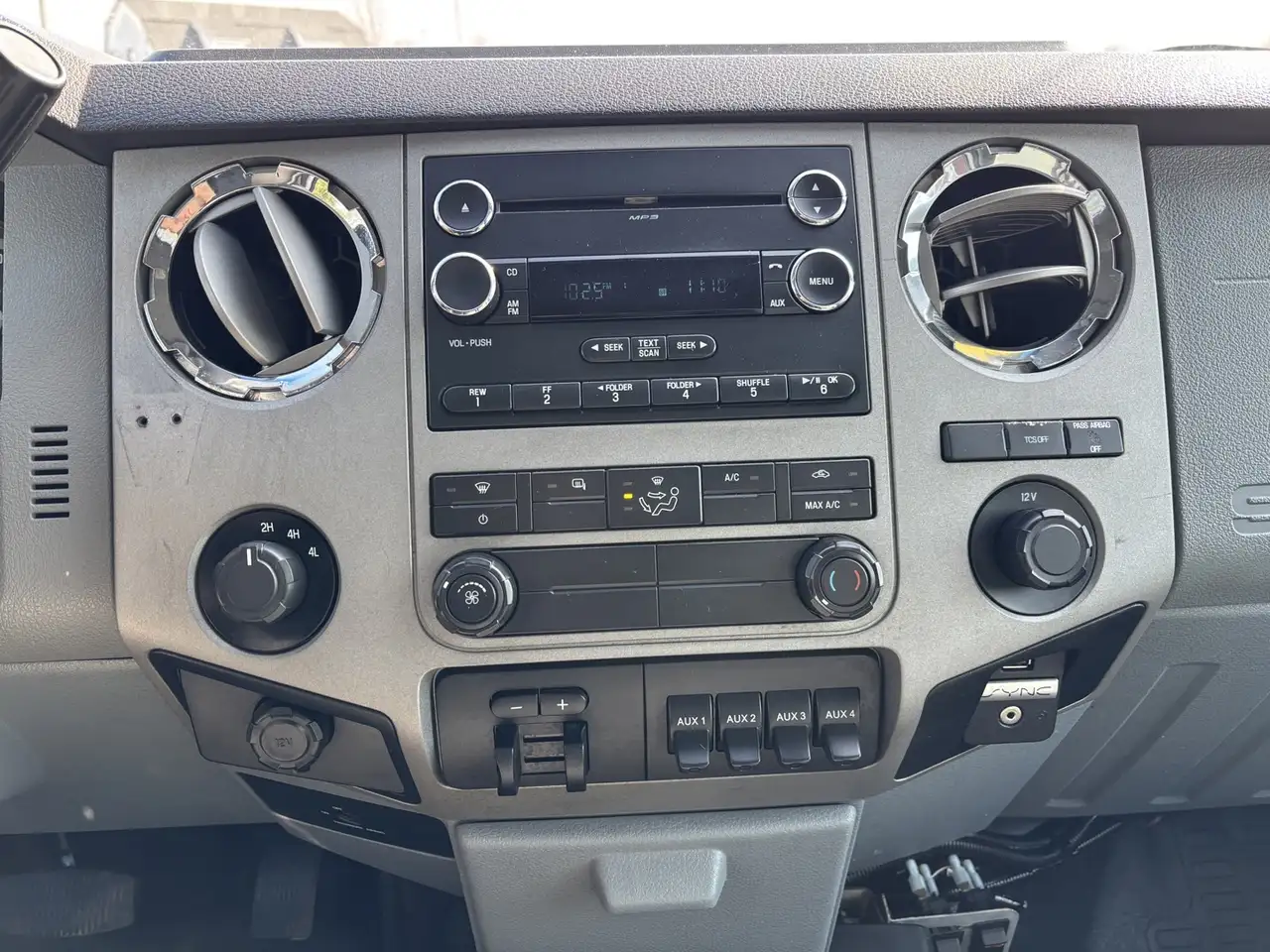 Ford F-550 Super Duty снимка Ford F-550 Super Duty