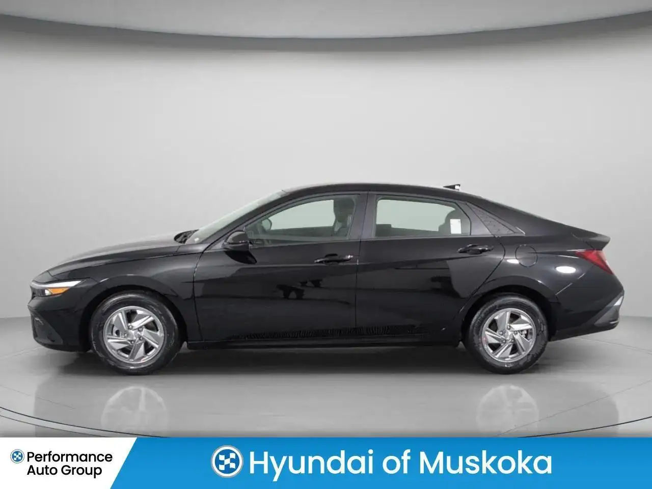 Hyundai ELANTRA снимка Hyundai ELANTRA