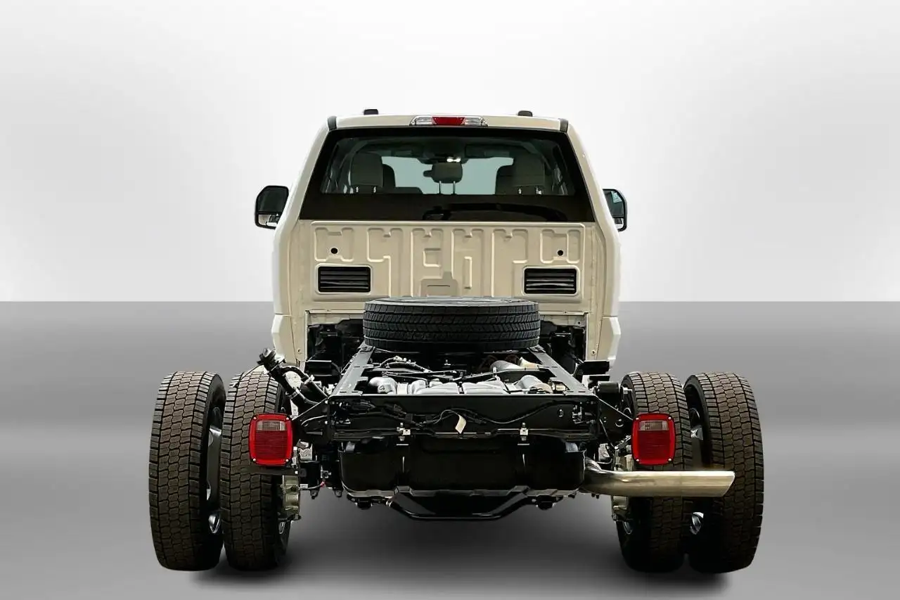 Ford F 550 снимка Ford F 550