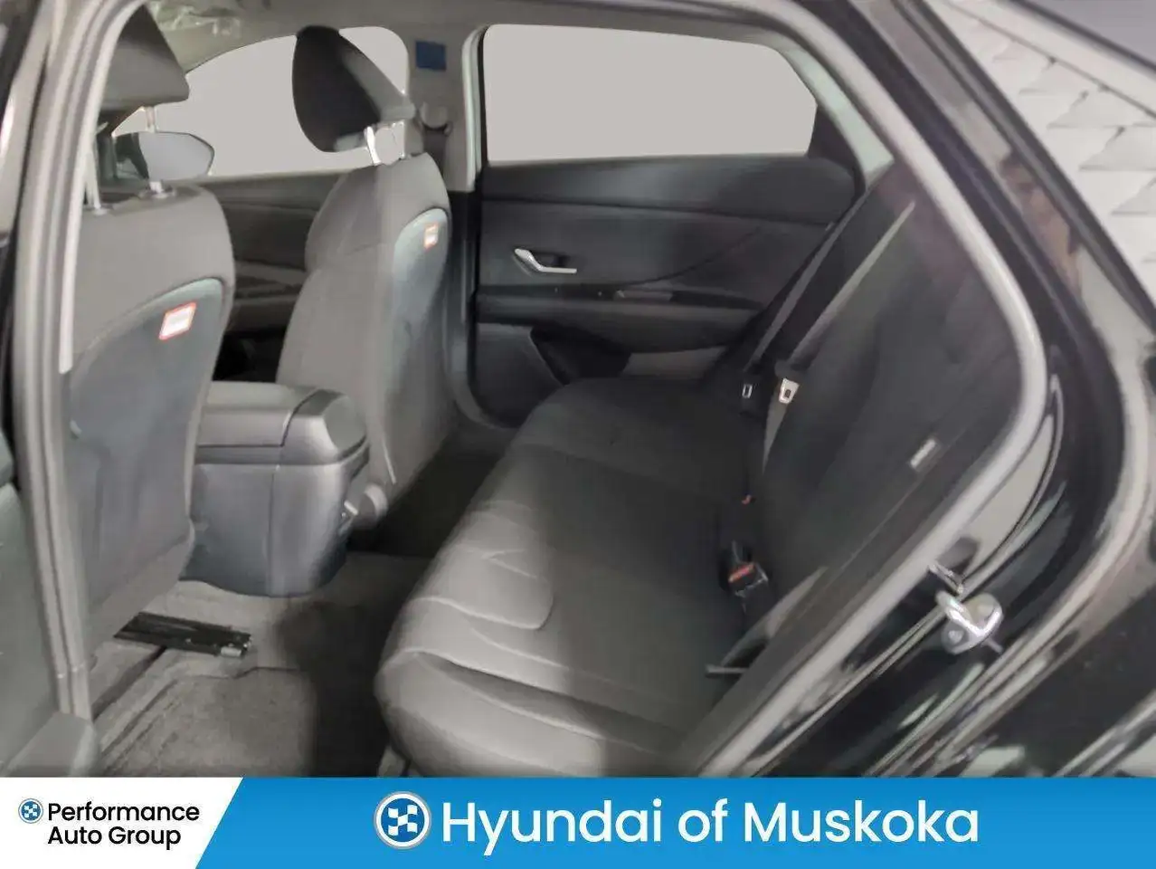 Hyundai ELANTRA снимка Hyundai ELANTRA
