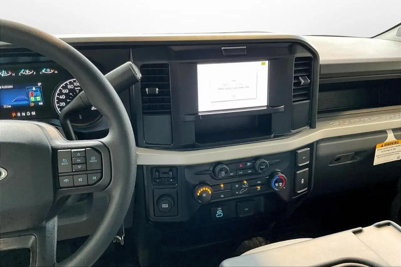 Ford F 550 снимка Ford F 550
