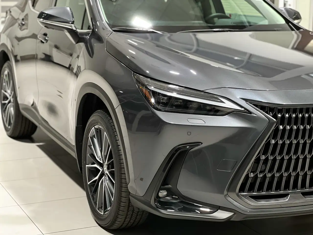 Lexus NX fotografie Lexus NX
