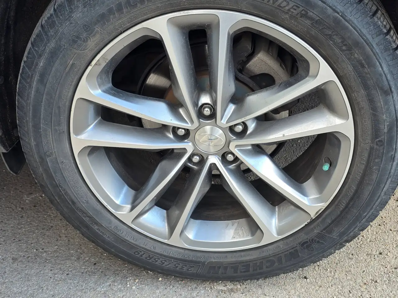 Hyundai SANTA FE снимка Hyundai SANTA FE