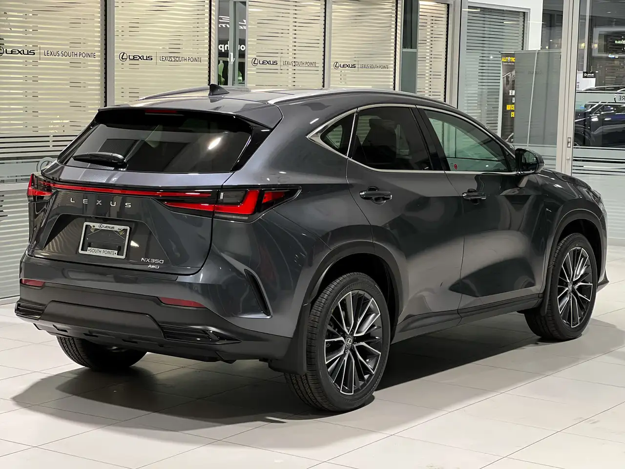 Lexus NX fotografie Lexus NX
