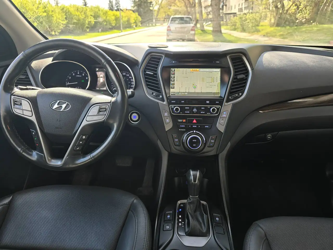 Hyundai SANTA FE снимка Hyundai SANTA FE