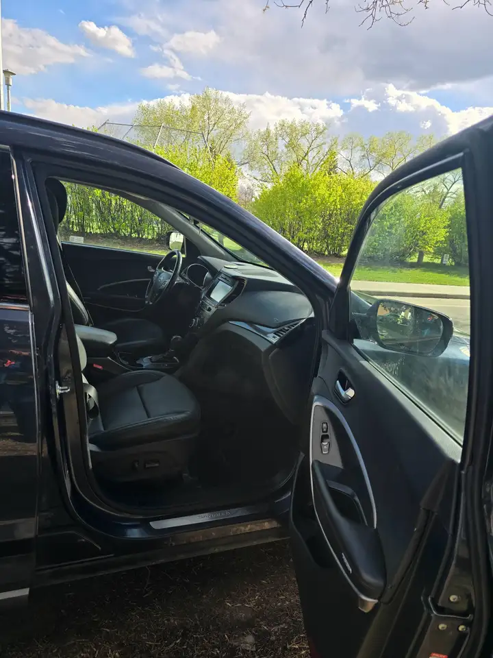 Hyundai SANTA FE снимка Hyundai SANTA FE