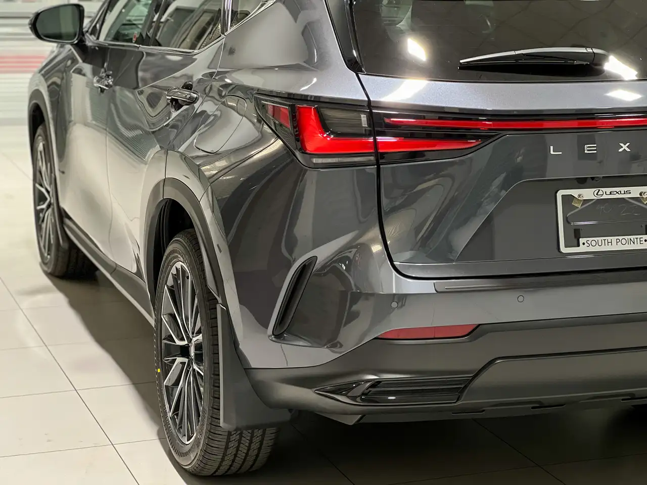 Lexus NX fotografie Lexus NX