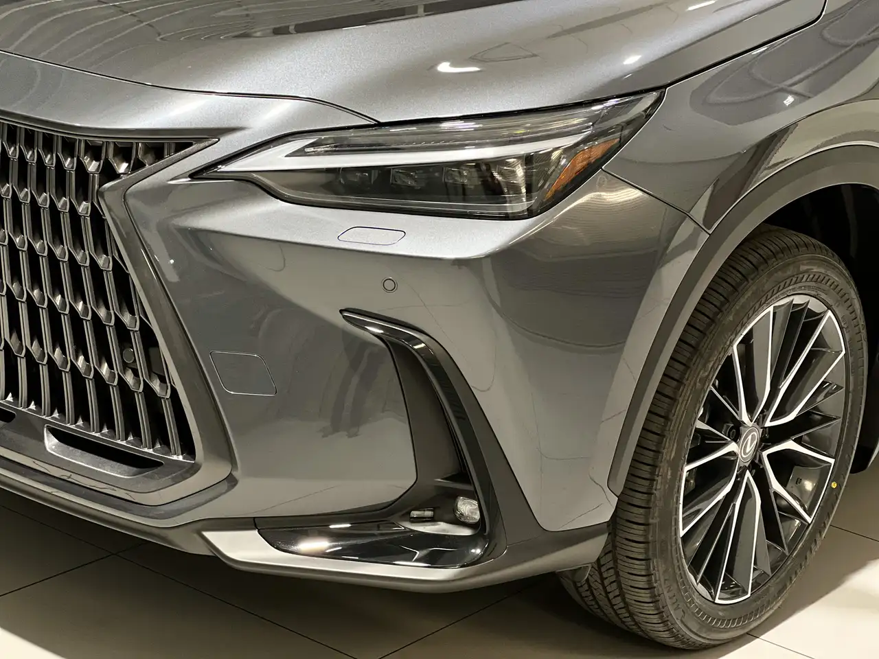 Lexus NX fotografie Lexus NX