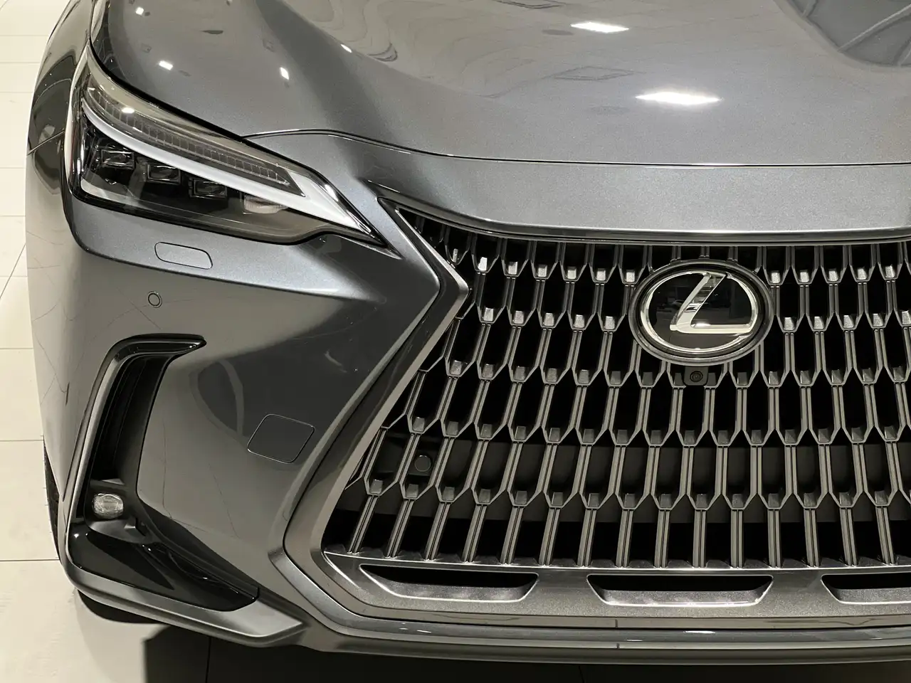 Lexus NX fotografie Lexus NX