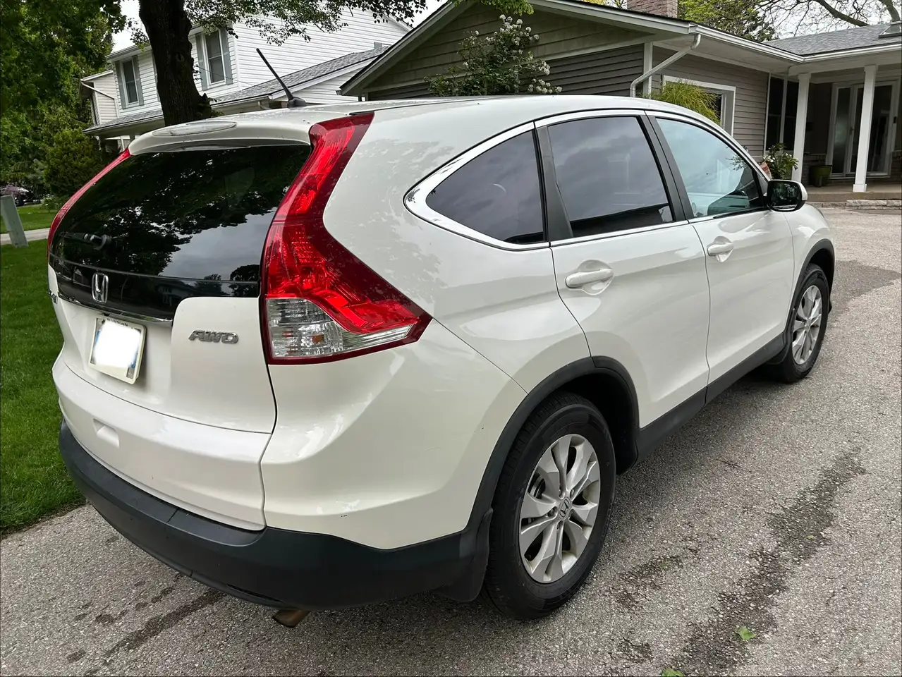 Honda CR-V photo Honda CR-V