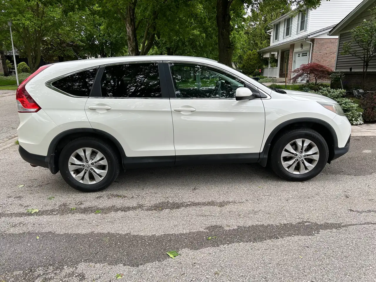 Honda CR-V photo Honda CR-V