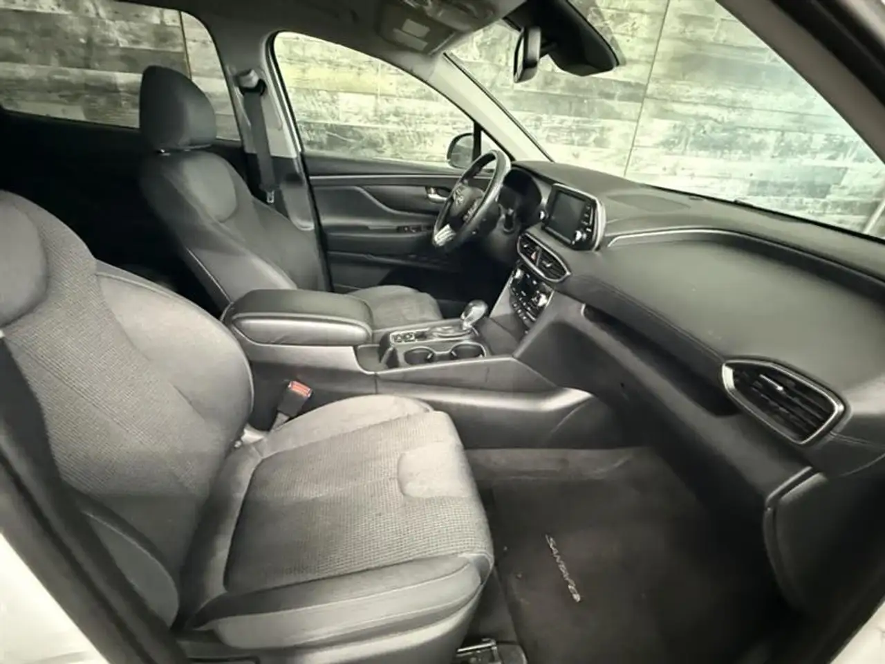 Hyundai SANTA FE photo Hyundai SANTA FE