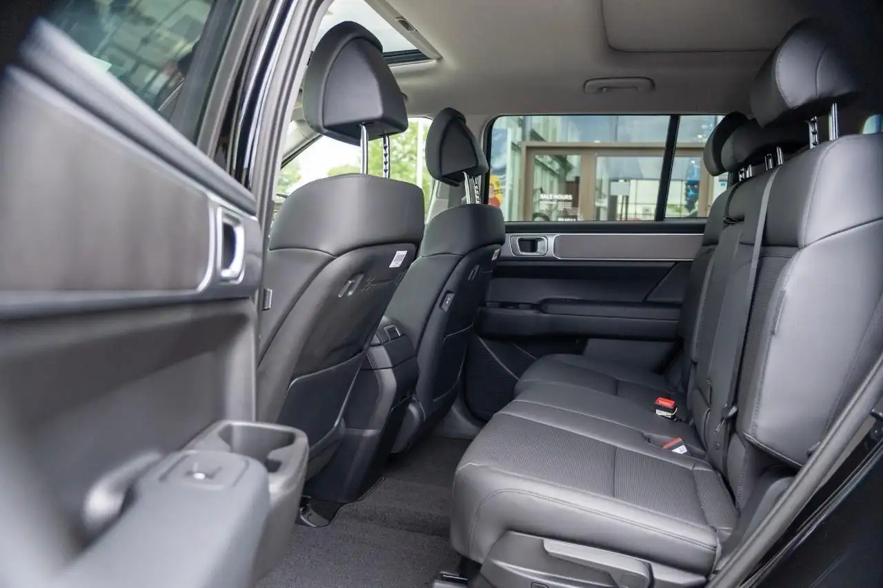 Hyundai SANTA FE снимка Hyundai SANTA FE