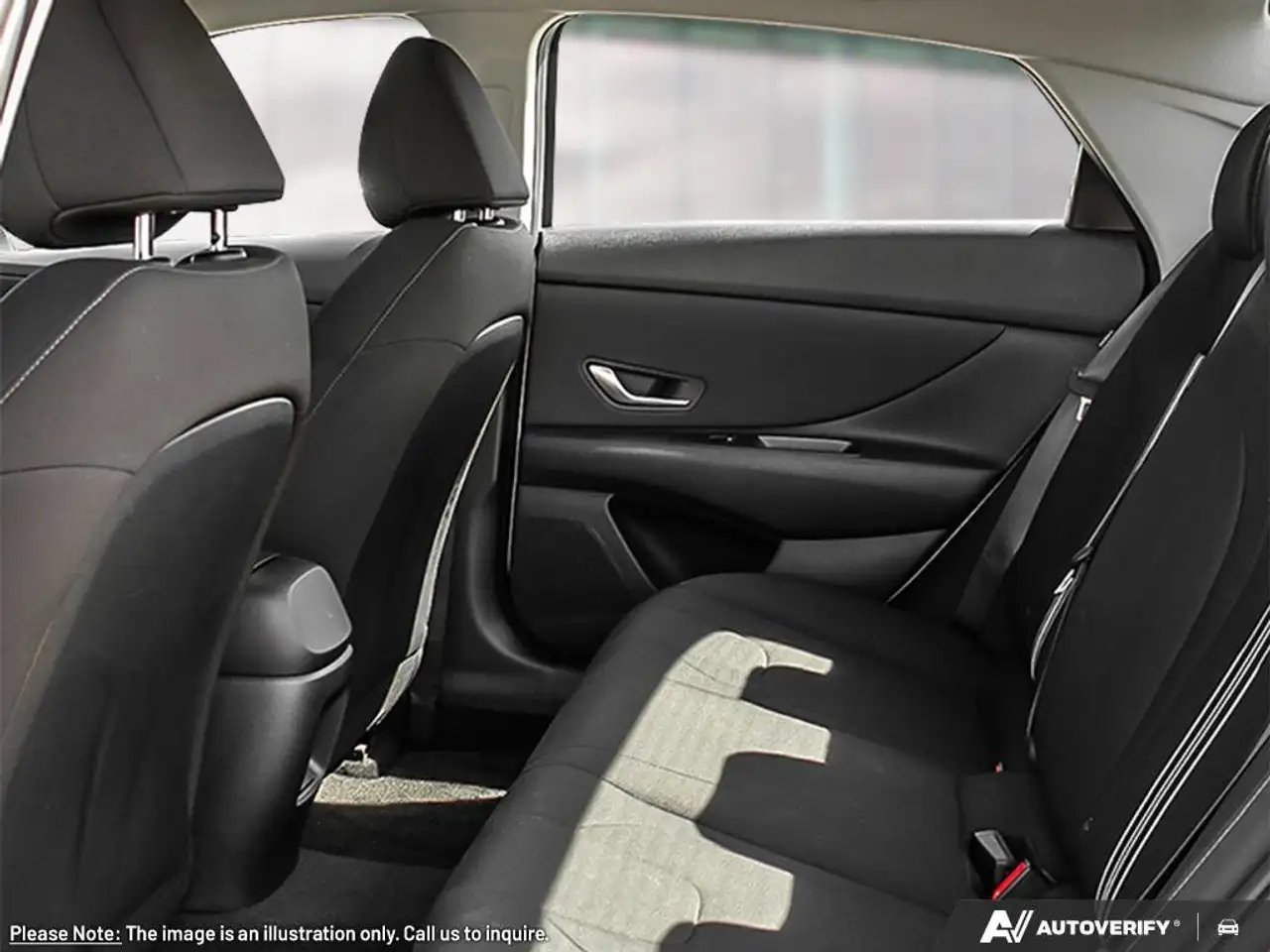 Hyundai ELANTRA photo Hyundai ELANTRA
