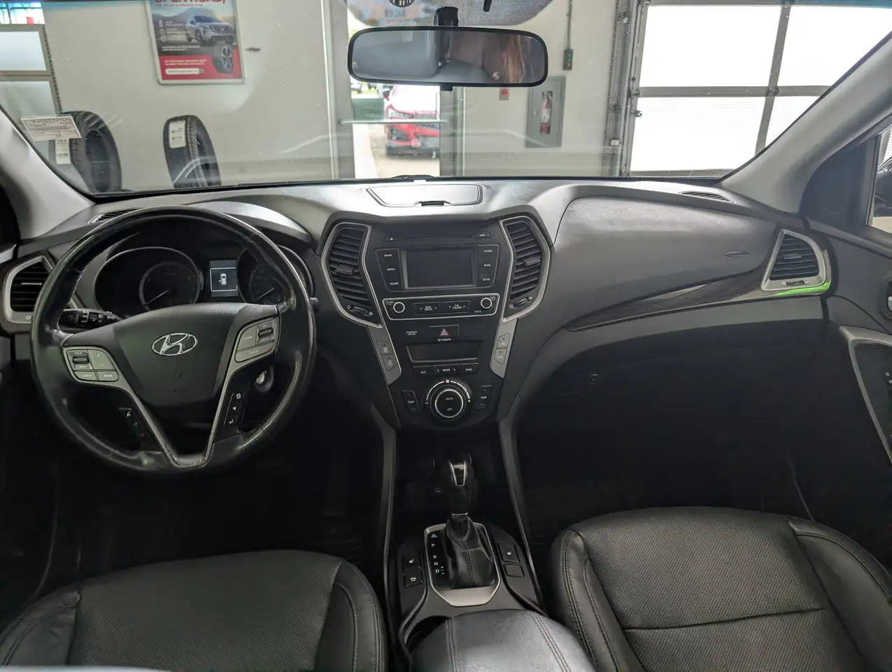 Hyundai SANTA FE снимка Hyundai SANTA FE