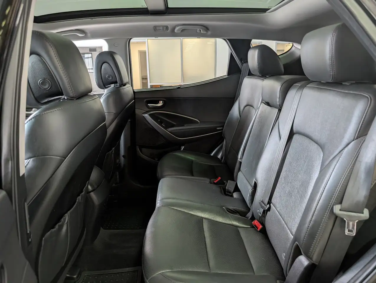 Hyundai SANTA FE снимка Hyundai SANTA FE