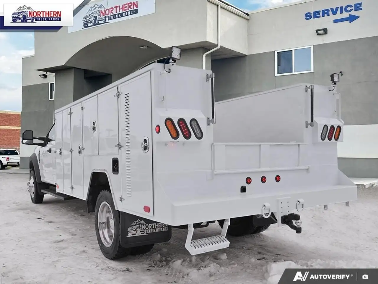 Ford F-550 Super Duty снимка Ford F-550 Super Duty