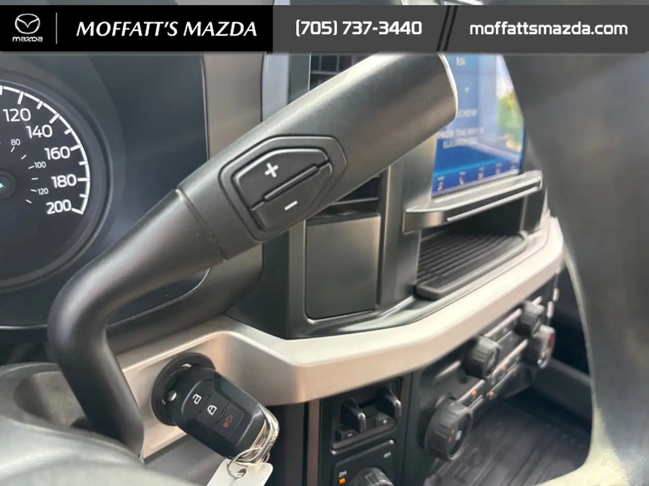 Ford F-550 Super Duty снимка Ford F-550 Super Duty