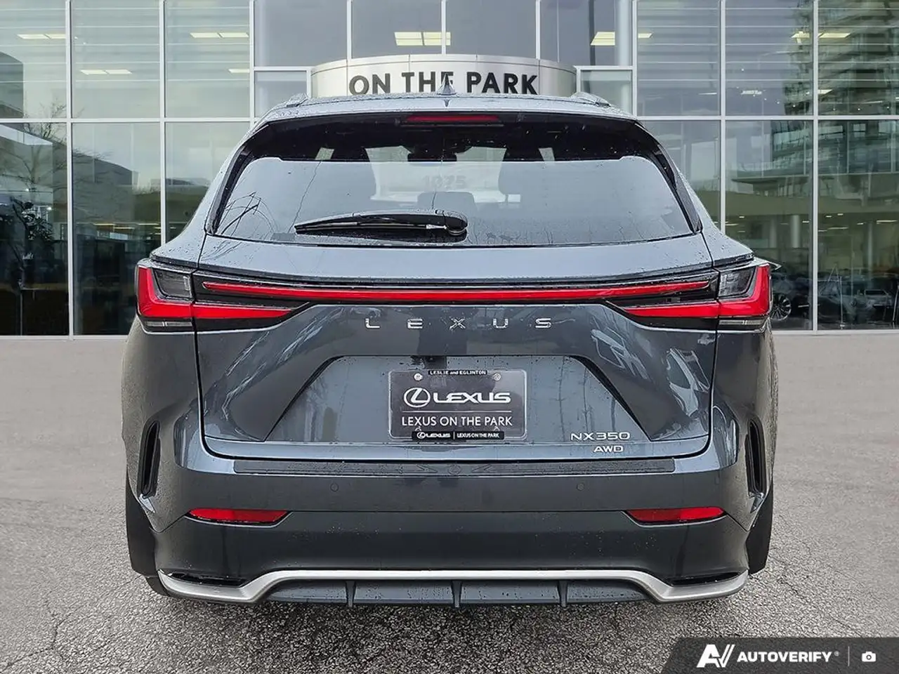 Lexus NX снимка Lexus NX