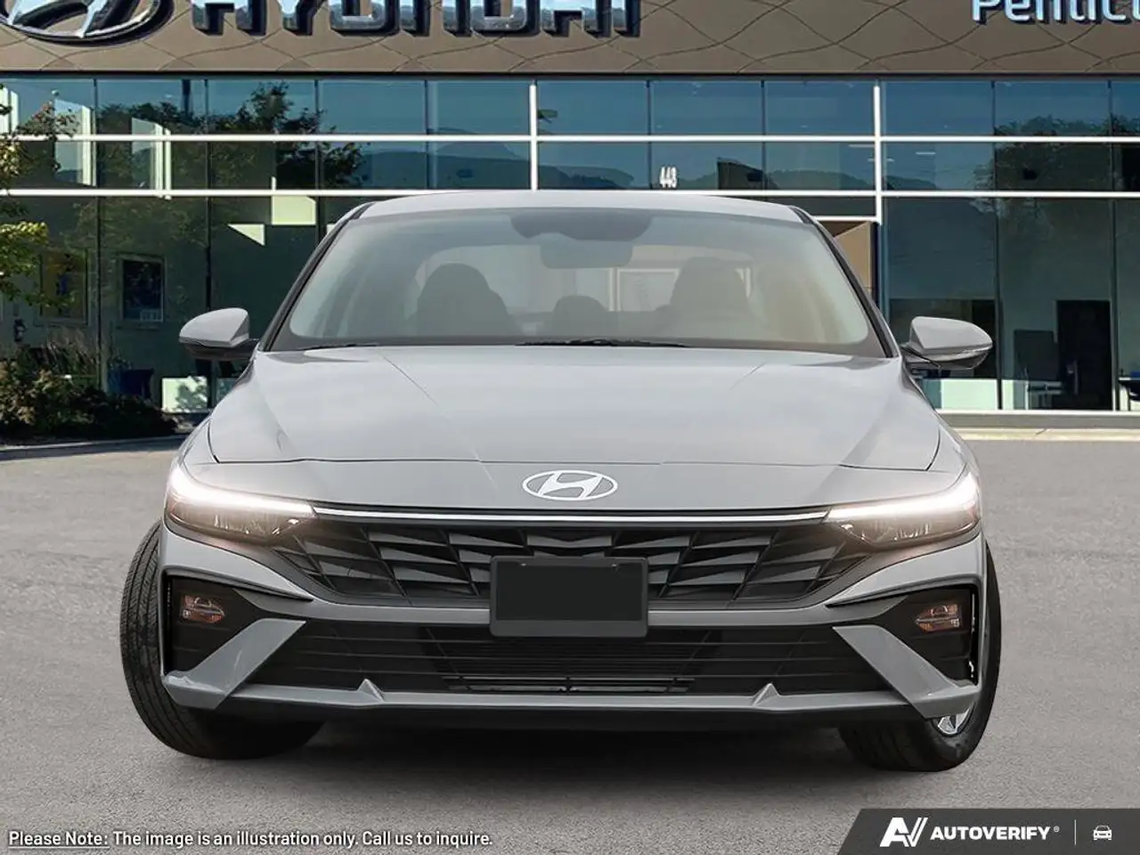 Hyundai ELANTRA fotografie Hyundai ELANTRA