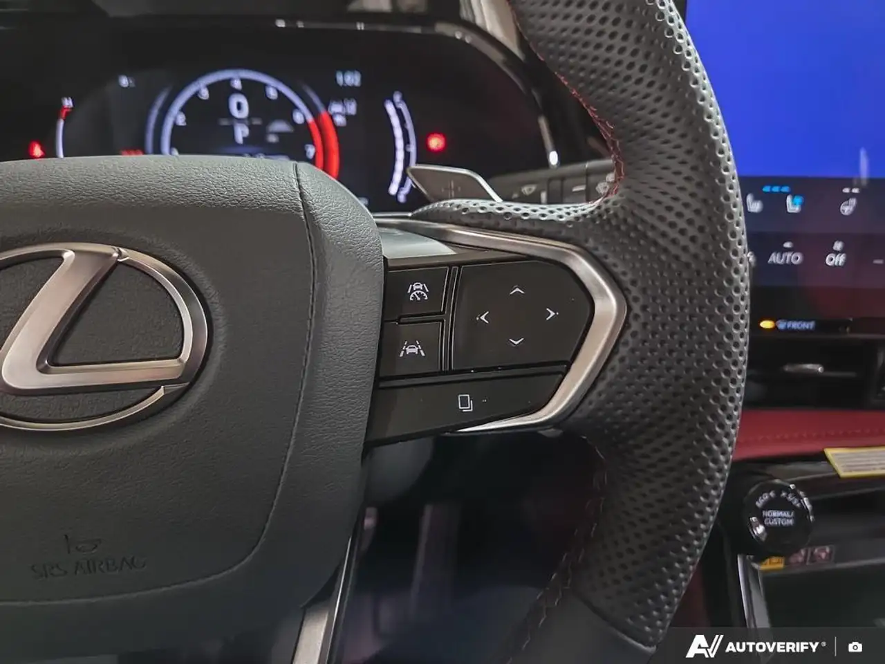 Lexus NX снимка Lexus NX