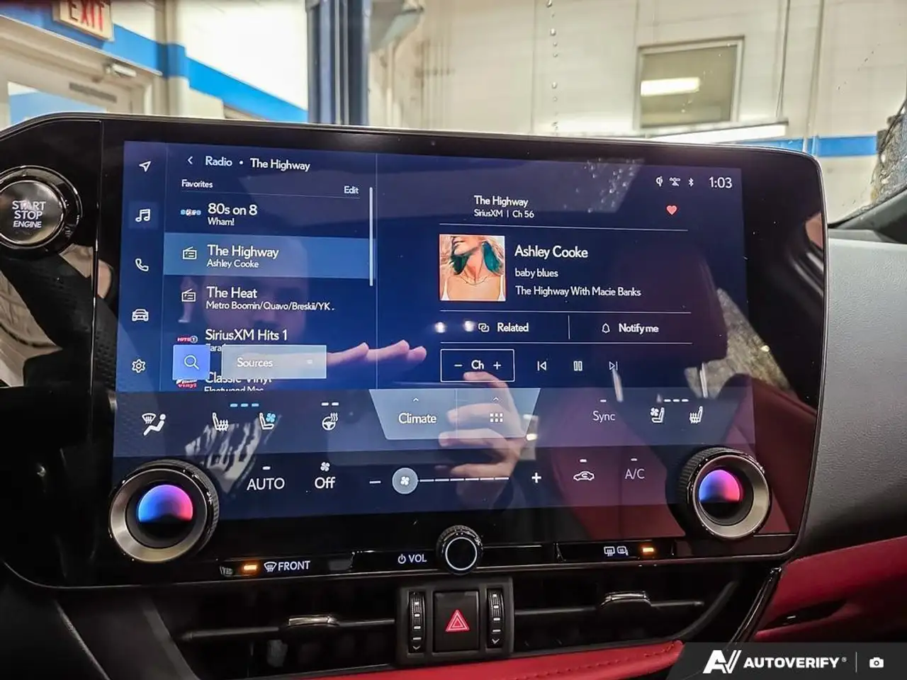 Lexus NX снимка Lexus NX