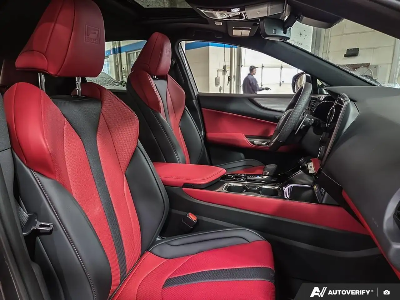 Lexus NX снимка Lexus NX