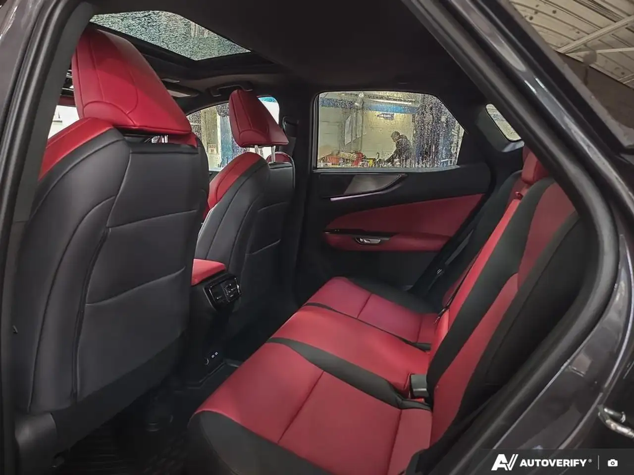 Lexus NX снимка Lexus NX