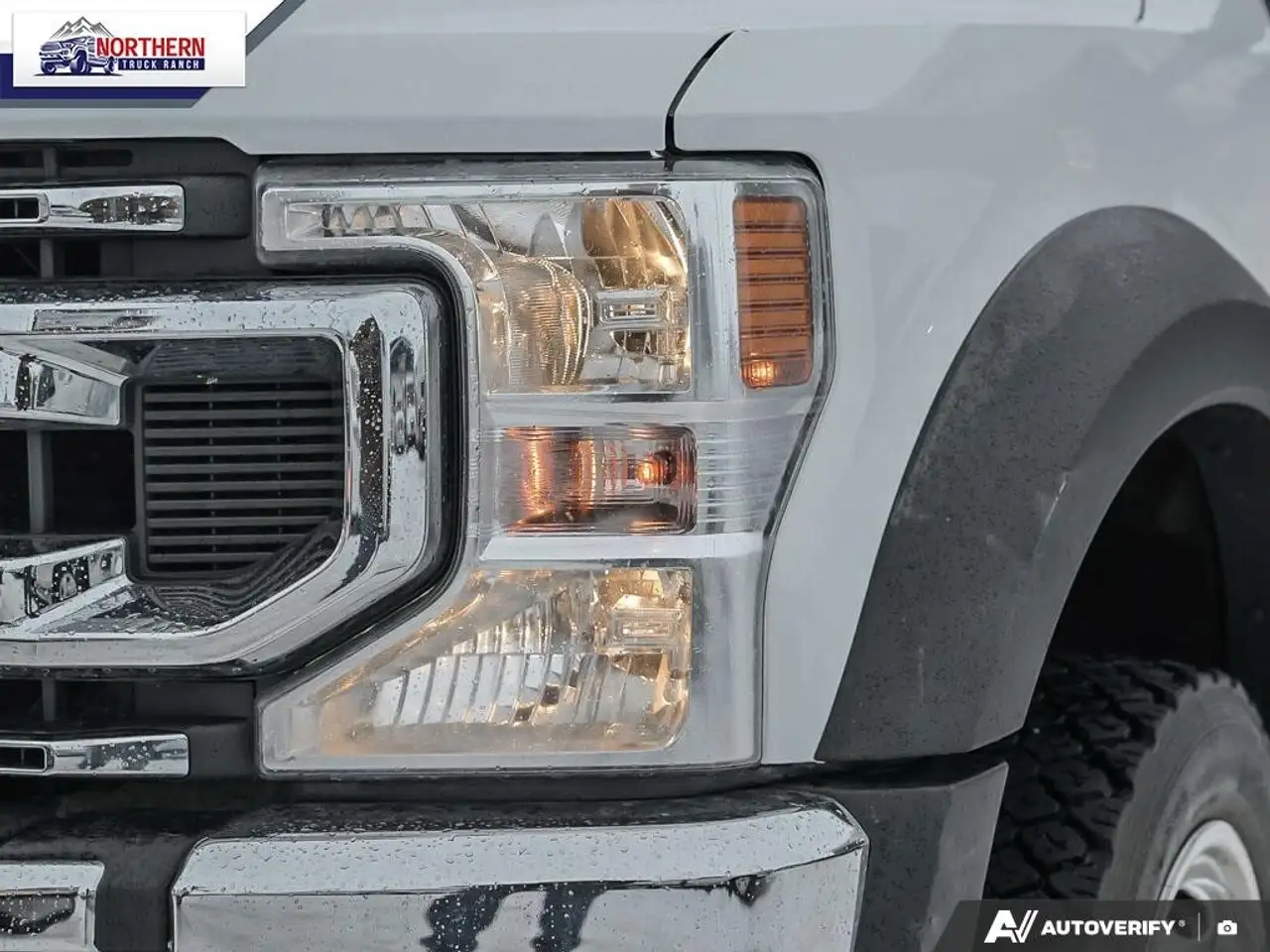 Ford F-550 Super Duty снимка Ford F-550 Super Duty