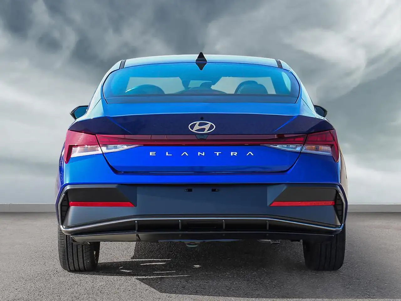 Hyundai ELANTRA снимка Hyundai ELANTRA